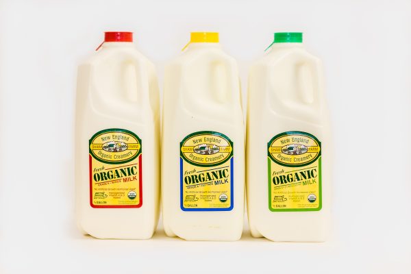 Shaw Farm - Organic Whole Milk, half-gallon plastic Cheap